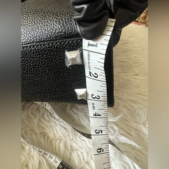 NWOT MCM DOCUMENT SAC 2 WAY - Picture 15 of 16